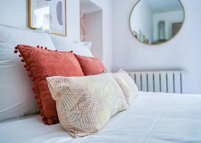 Proche Alesia - Thibaud -iii דירה